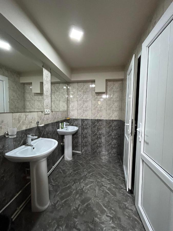 Time Hotel & Tours Erywań Zewnętrze zdjęcie