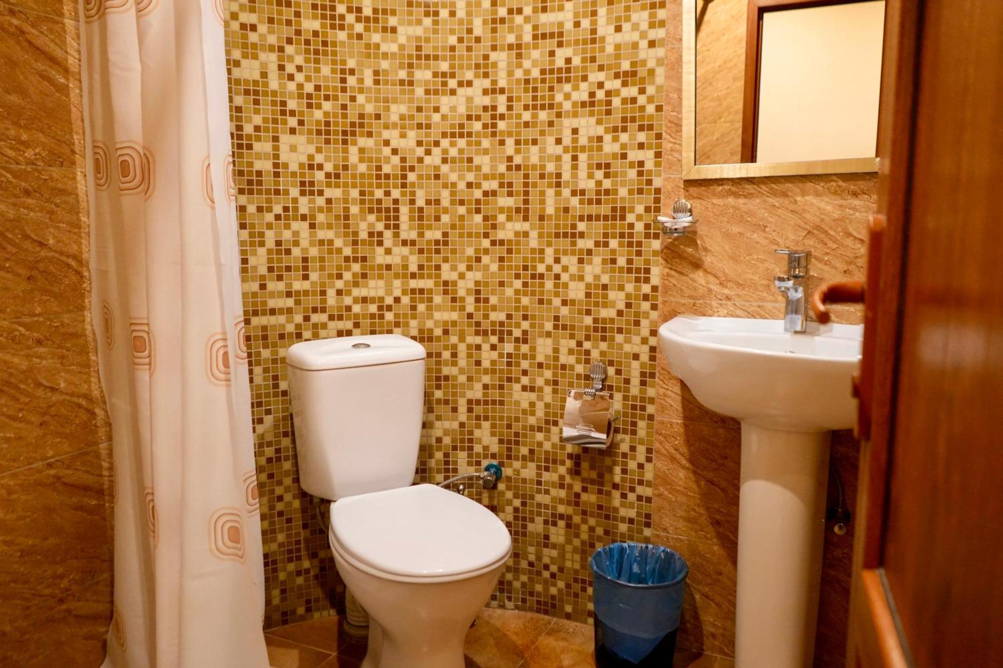 Time Hotel & Tours Erywań Zewnętrze zdjęcie