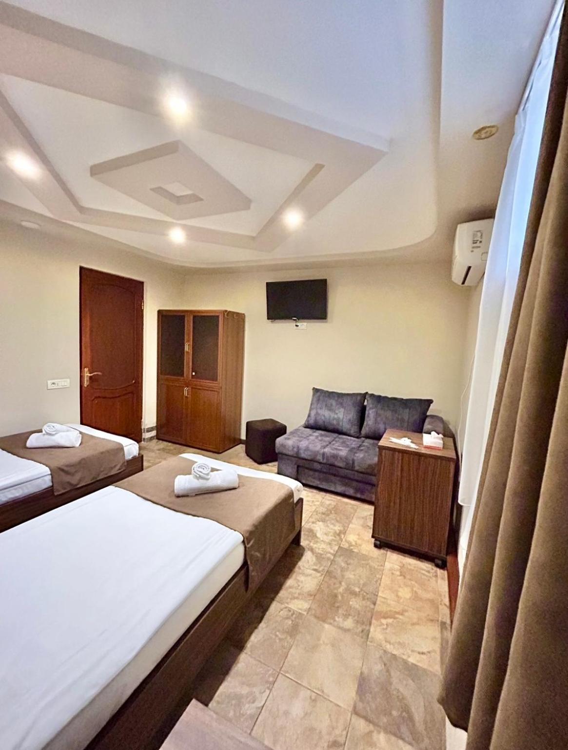 Time Hotel & Tours Erywań Zewnętrze zdjęcie